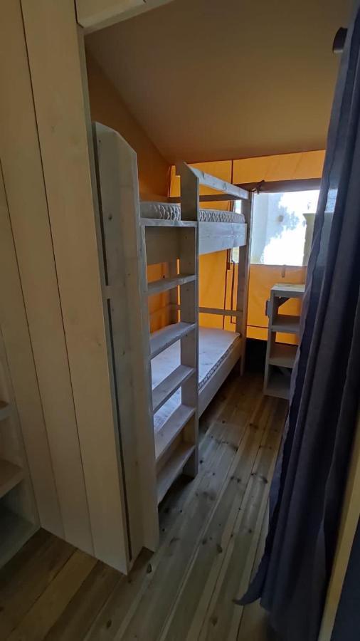 Camping Vilanova Park ヴィラノヴァ・イ・ラ・ジェルトル エクステリア 写真