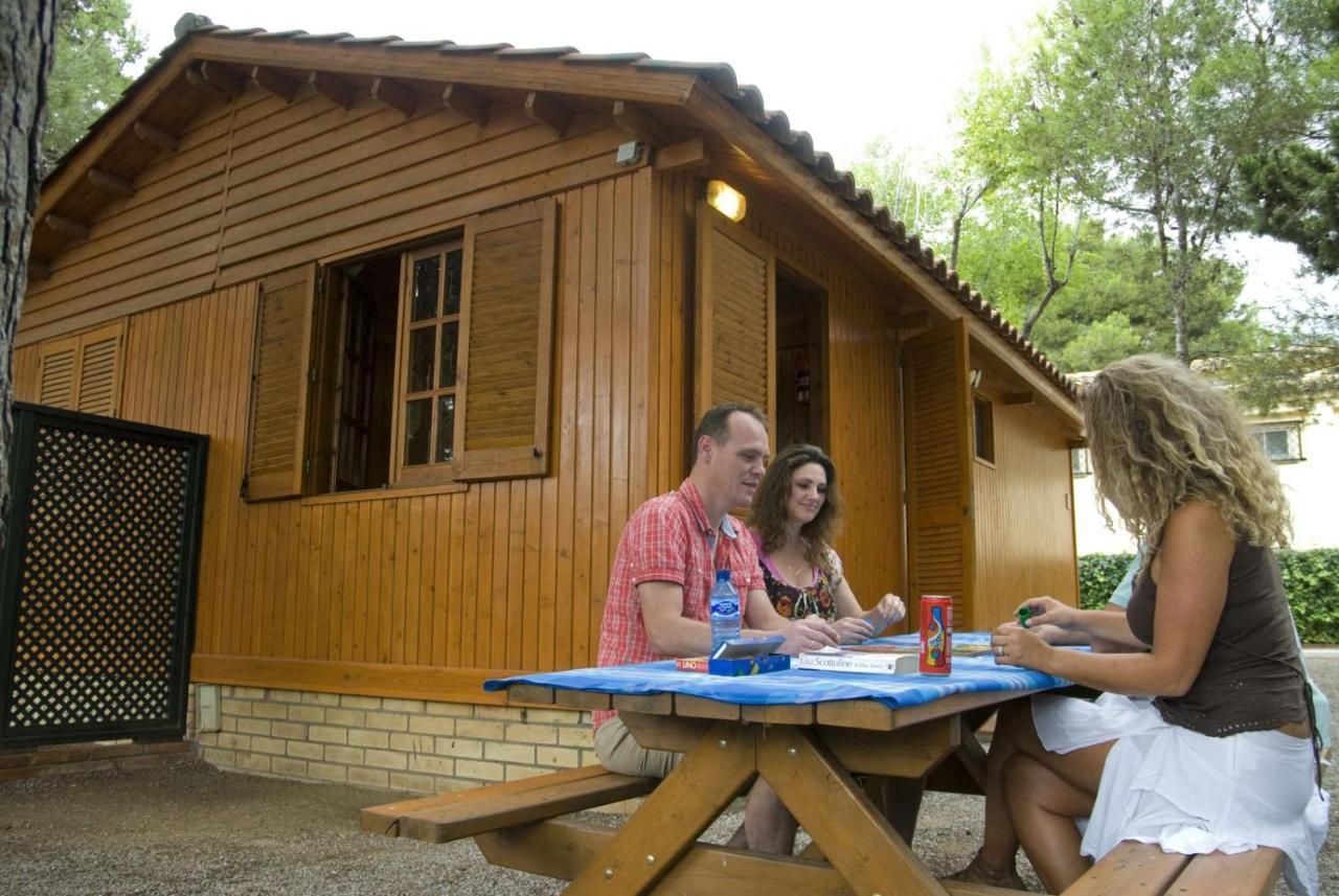 Camping Vilanova Park ヴィラノヴァ・イ・ラ・ジェルトル エクステリア 写真